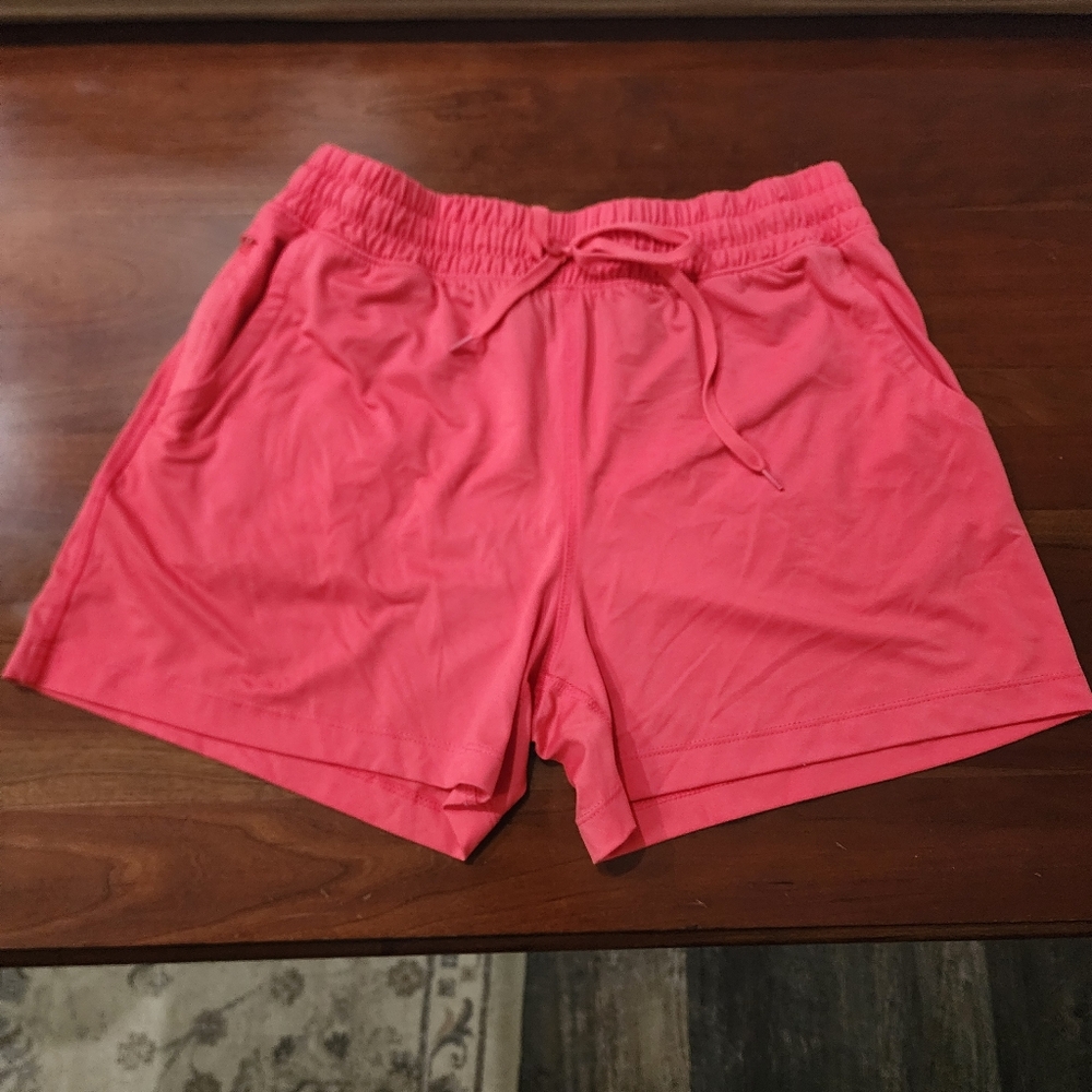 Reel Legends Women's Hot Pink Shorts